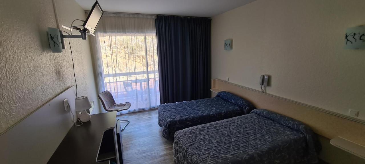 Garabit Hotel 앙글라즈드상플로어 외부 사진